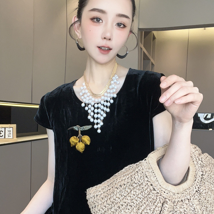 短袖丝绒T恤女2026夏季新款欧洲站时尚拼接樱桃装饰圆领半袖上衣
