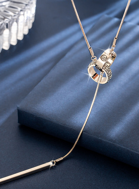 毛衣链女2026年新款潮秋冬长款高端大气项链小众设计感配饰挂件