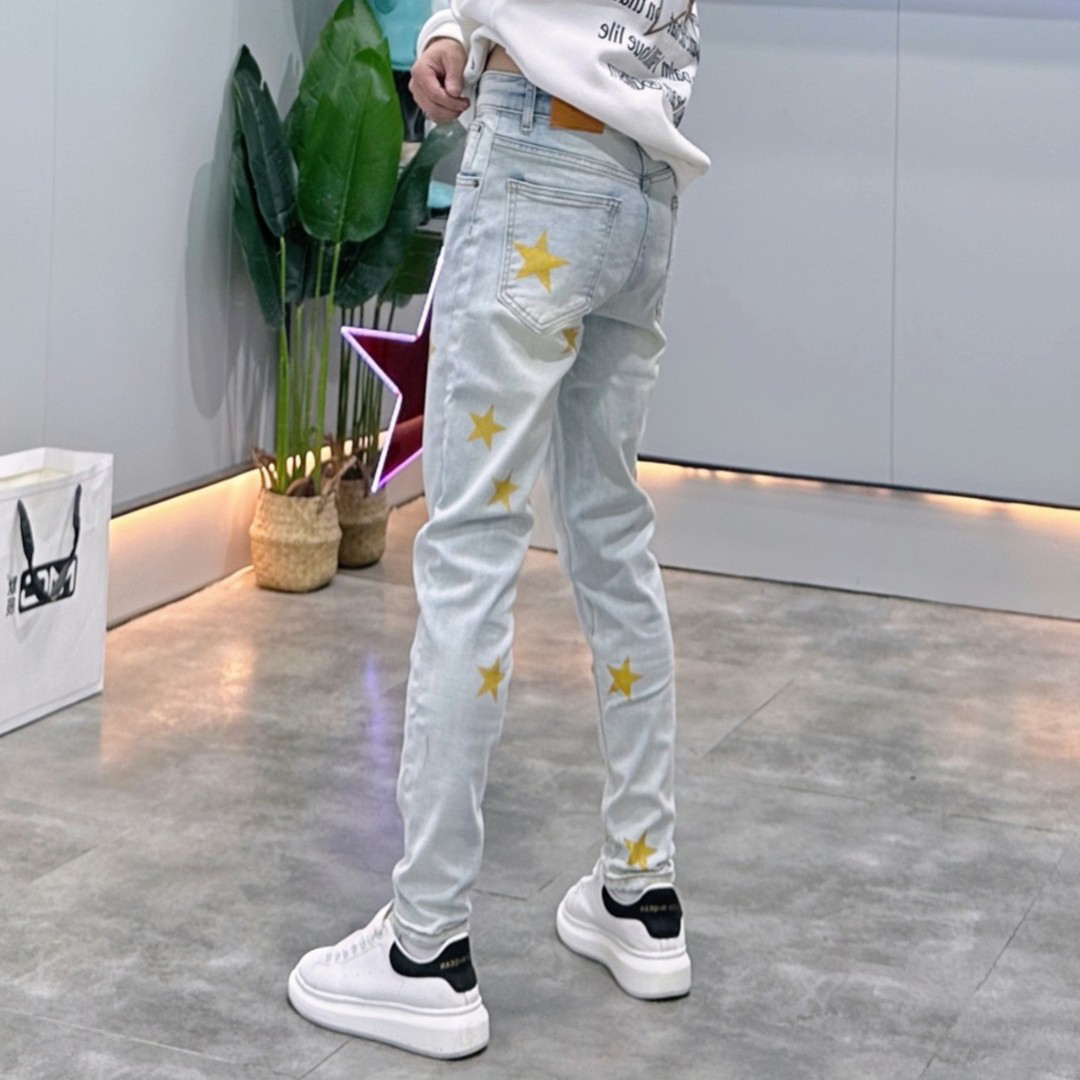 男士星星印花修身小脚水洗百搭潮流时尚浅色韩版牛仔裤夏季裤子