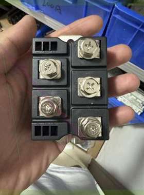 议价全新三相整流桥模块VUO160-16NO7，黑色塑胶