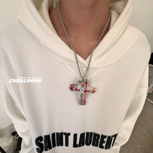 CHEALIMPID/.复古格子布十字架吊坠项链辣妹y2k长款甜酷风毛衣链