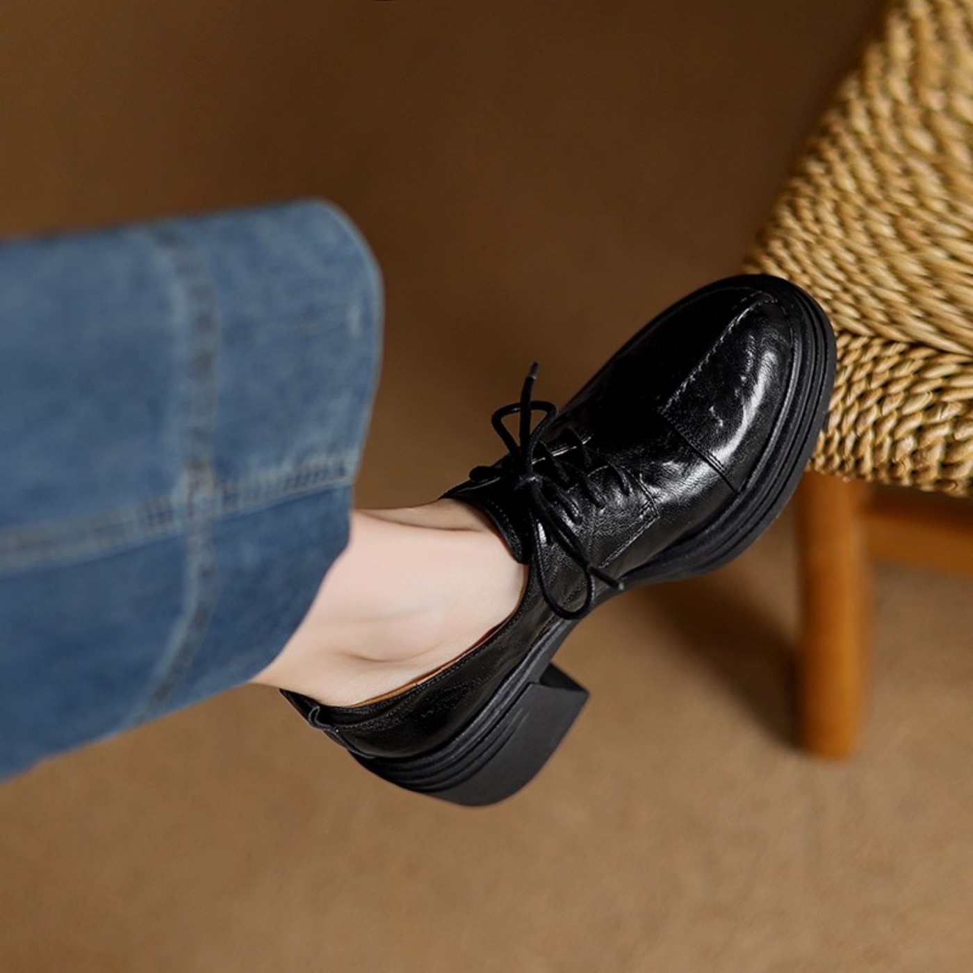 英伦风厚底乐福鞋女2025春季新款