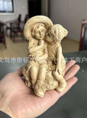 节日礼品礼物纪念品男孩女孩青春懵懂长椅艺术庭院树脂摆件