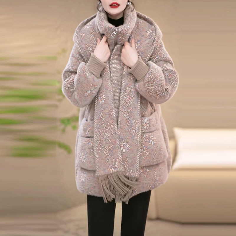 贵妃绒时尚保暖连帽羽绒服女2025冬季新款气质宽松加厚白鸭绒外套,女装/女士精品,大码羽绒服,淘宝优惠券,粉丝福利购,淘宝优惠卷