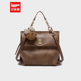 IEF/爱依服时尚女包2025新款流行爆款复古学院风百搭双肩大号背包