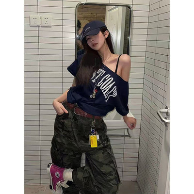 字母印花短袖斜肩上衣女宽松显瘦