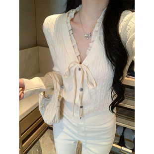 MosesQueen魔西女王蝴蝶结系带v领针织开衫短款麻花毛衣外套上衣