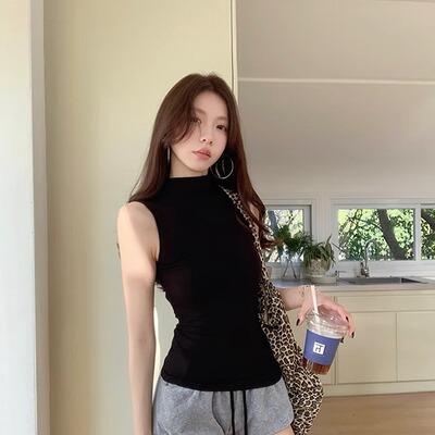 MosesQueen魔西女王美式半高领无袖背心女春季紧身显瘦短款上衣