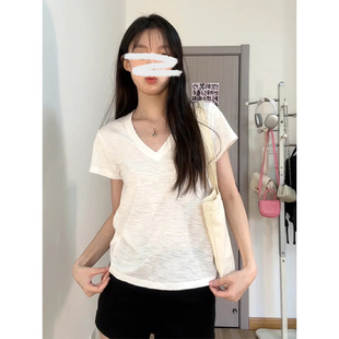 上衣 百搭宽松T恤2024夏季 新款 女透感白色纯棉V领短袖 慵懒休闲半袖
