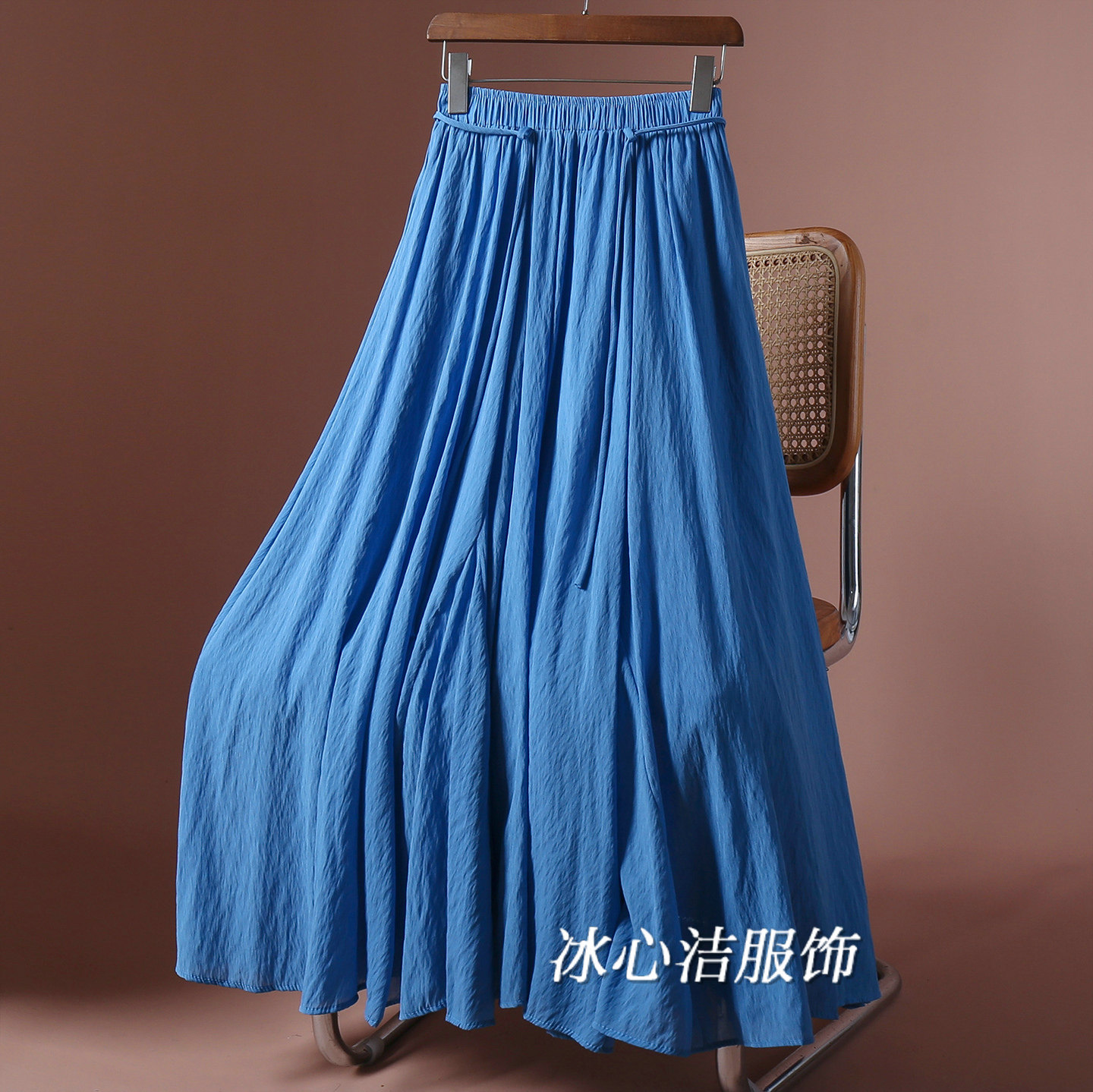 夏天垂感薄款度假风绑带蓝色半身裙女夏季2026新款裙子长裙半裙
