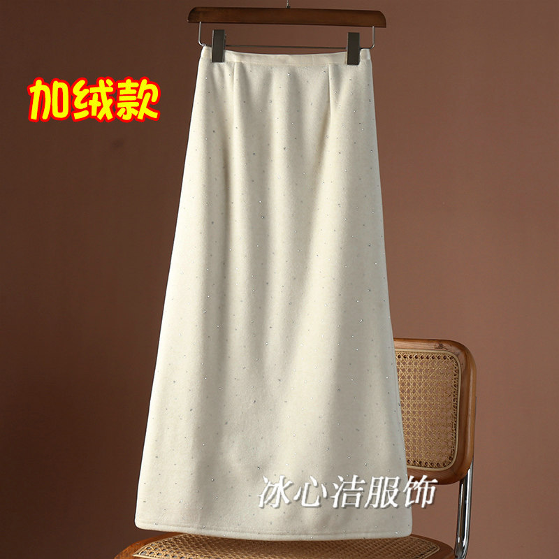 加绒加厚毛呢A字包臀裙