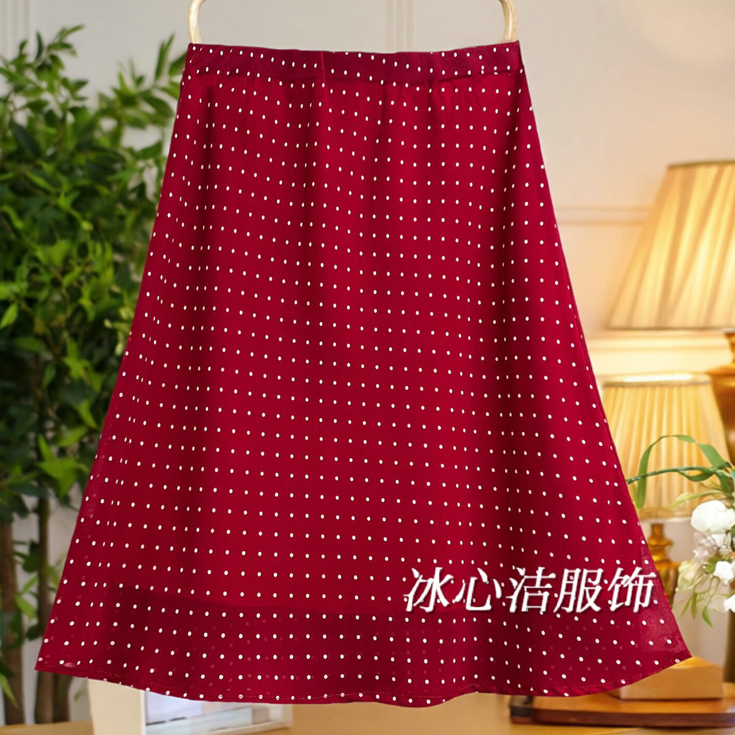 红色波点A字包臀半身裙女短裙