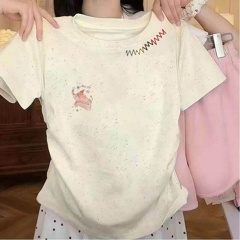 中大童彩点正肩纯棉短袖新款洋气修身设计显瘦女童短款印花T恤