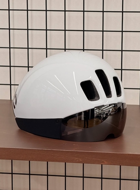 POC Procen Air公路骑行头盔仿计时赛安全帽设计集成磁吸护目镜