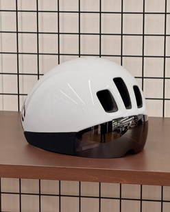 POC Procen Air公路骑行头盔仿计时赛安全帽设计集成磁吸护目镜