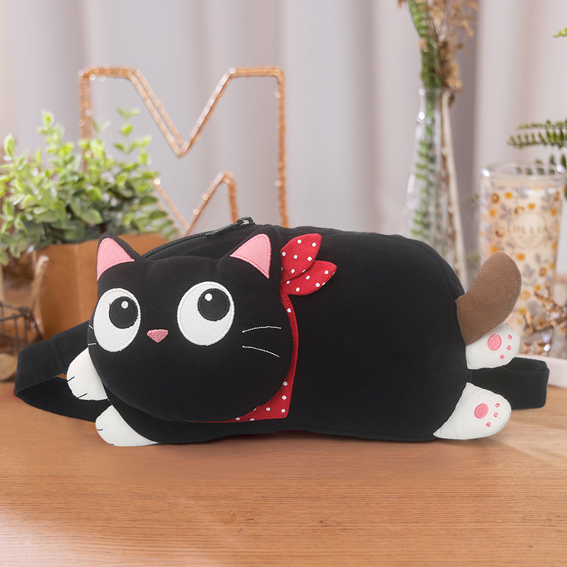 Kine猫胸包小背包卡通立体日系