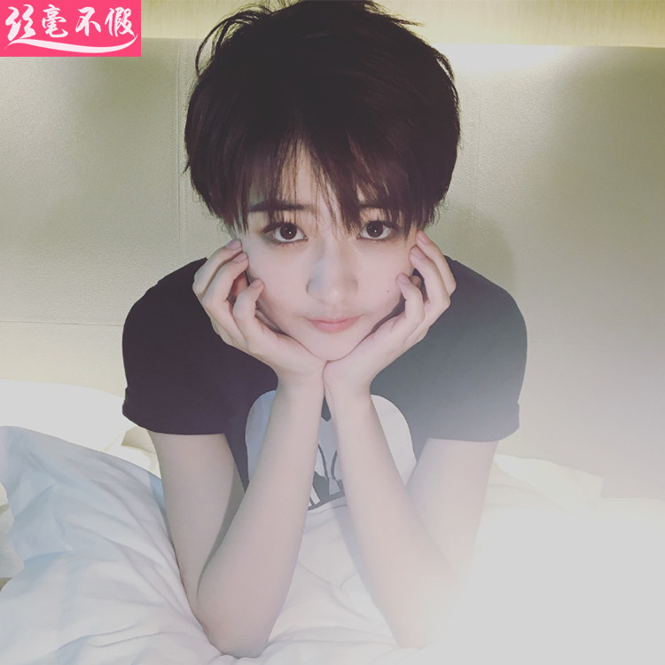 Perruque cheveux raides Court - Ref 2612958 Image 4