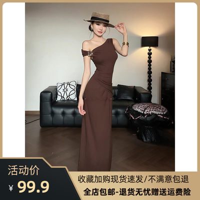 覆古气质褶皱收腰斜肩露