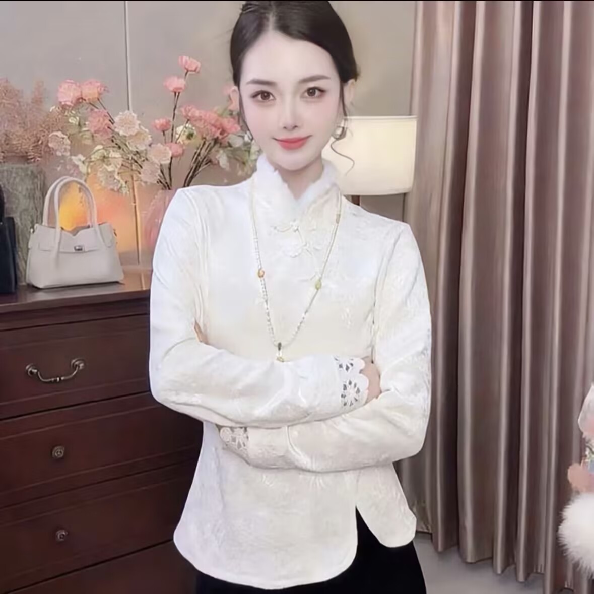 新中式加绒显瘦小衫2025年秋冬款国风加厚保暖盘扣收腰改良旗袍衫