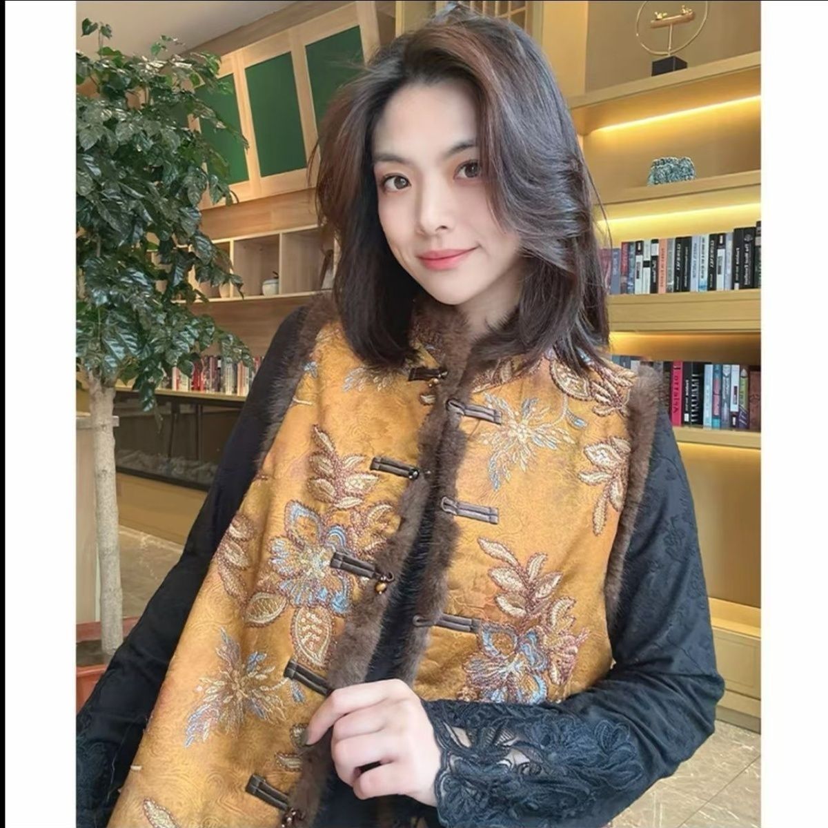 新中式女装国风唐装外套叠穿马甲宋锦夹克上衣女2025新款坎肩马夹