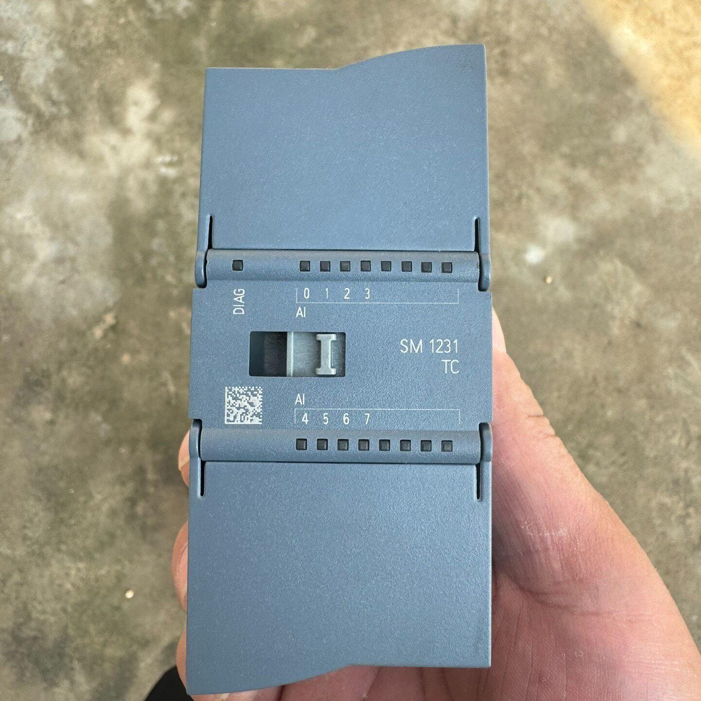 议价6ES7 231-5QF32-0 SM1231 TC 热电偶输入工控扩展模块维修图片