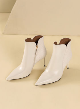 westory2024冬季新款牛皮尖头高跟侧拉链小个子时装短筒女靴84311