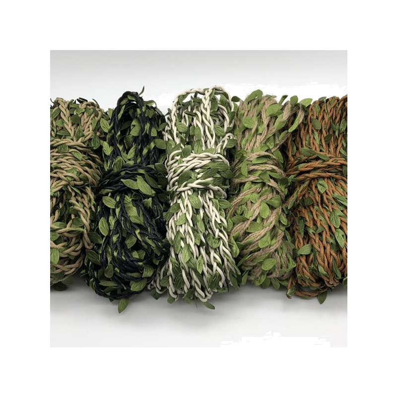 森系绿色吊绳藤蔓花草
