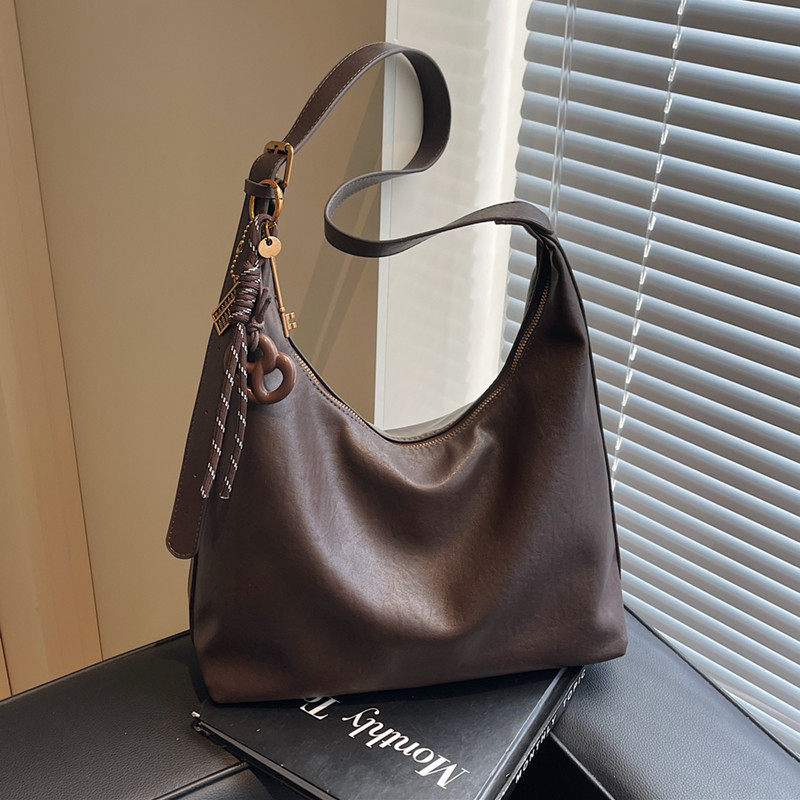 高级感大容量包包女2025新款潮软皮单肩斜挎包小众复古通勤托特包,箱包皮具/热销女包/男包,托特包,淘宝优惠券,粉丝福利购,淘宝优惠卷