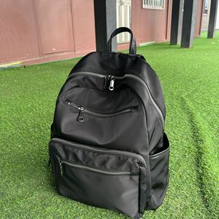 中性风轻奢双肩包男女通用休闲大容量多功能背包防水牛津布旅行包