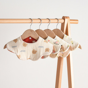 绉布六层婴儿花瓣口水巾双面可用新生儿口水巾辅食围嘴吸水口水兜