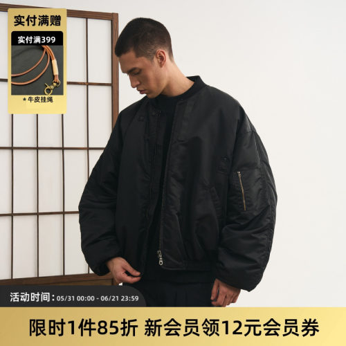 光泽尼龙重磅宽松MA1飞行夹克