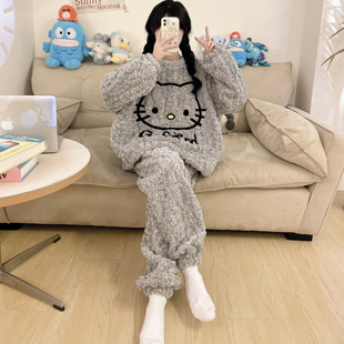 hello Kitty珊瑚绒睡衣女秋冬季加厚加绒大码胖MM宽松家居服套装