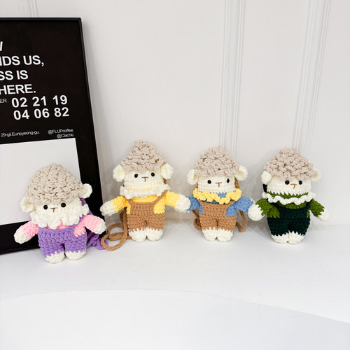 毛线编织包包新款可爱小羊手机包