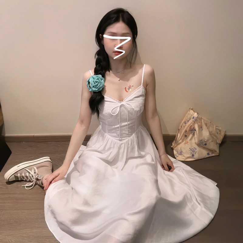 法式白色吊带连衣裙女夏