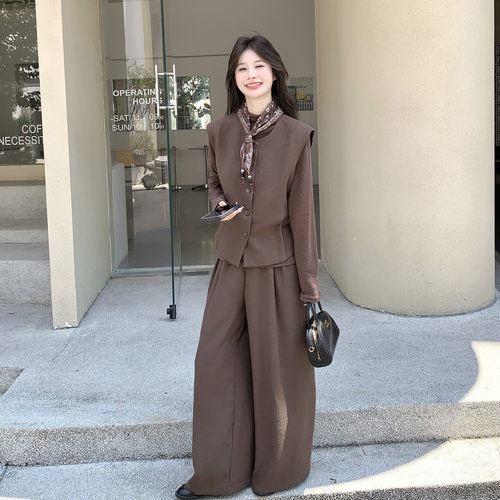 日式显瘦风马甲阔腿裤套装女2026秋季搭配漂亮两件套通勤气质通勤