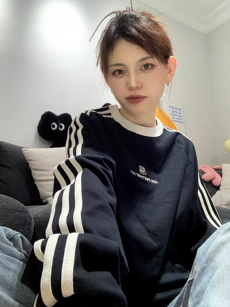 胖mm大码拼接三条杠卫衣女春秋