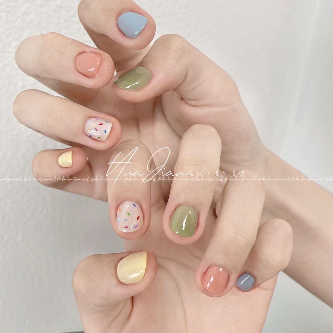 多巴胺短甲穿戴甲短款韩系春夏多巴胺拼色美甲可拆卸甲片