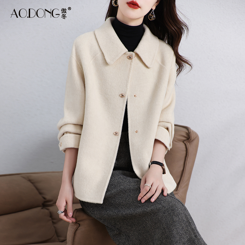 2024新款双面绒大衣女短款显瘦