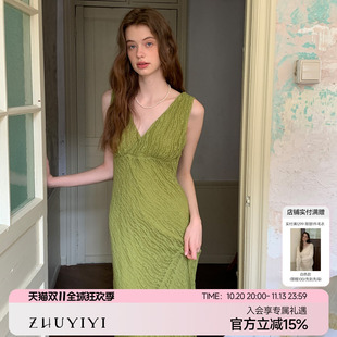 竹依依原创法式牛油果绿无袖蕾丝镂空感连衣裙女V领气质一步长裙