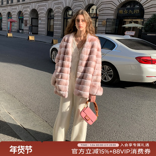 竹依依 新款温柔风秋冬粉色皮草外套女短款高级感