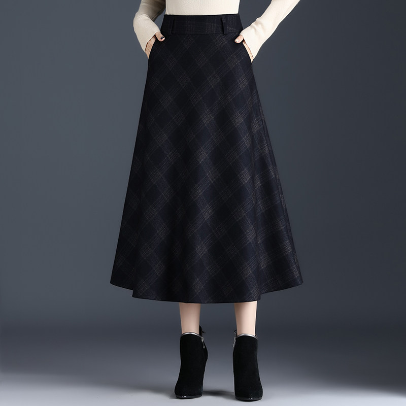 加厚毛呢格纹半身裙女2021秋冬新款高腰a字大摆裙垂感显瘦长裙子