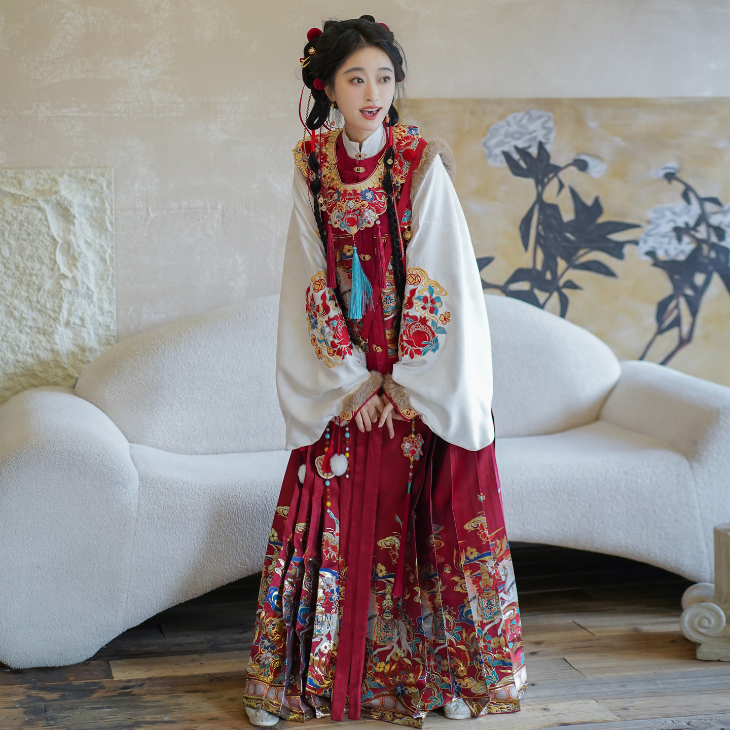 夜子溪新款重工刺绣云肩妆花马面