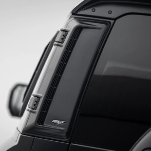 PLUMB MGT系列D柱拓展装备箱适用路虎卫士90/110/130储物盒改装件