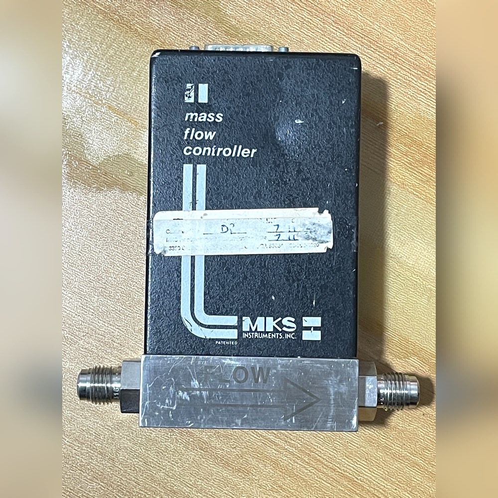 MKS流量计 1159B-01000RV 包好实物拍摄 议价