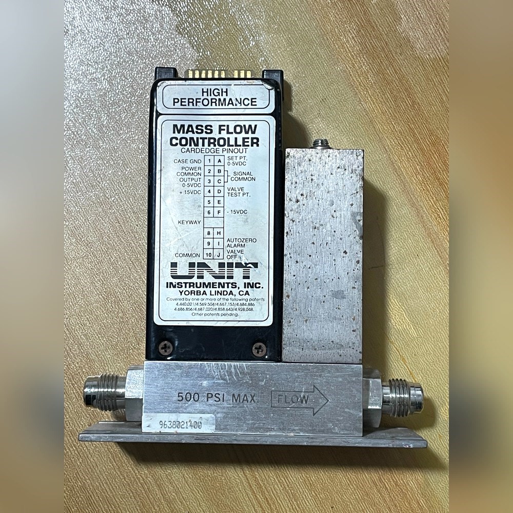 UNIT气体质量流量计 UFC-1200A 包好实物拍 议价