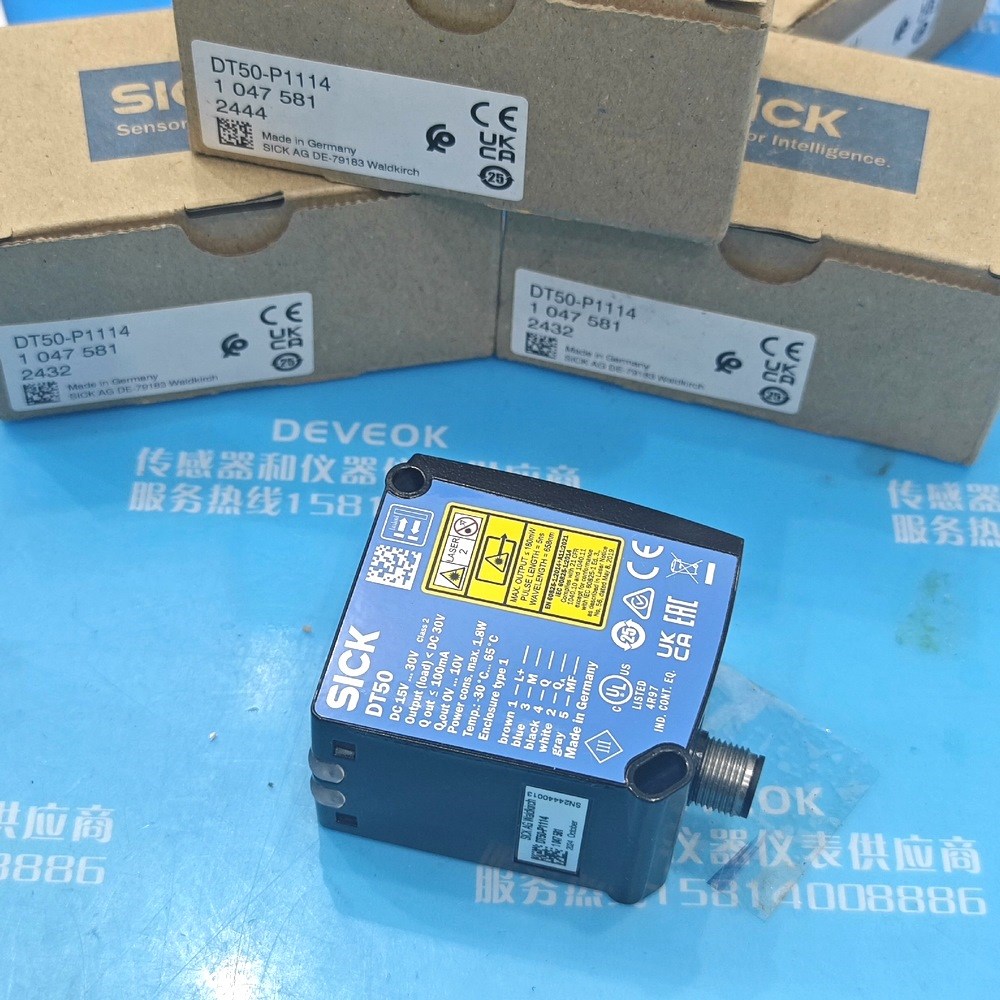 sicK德国施克激光传感器DT50-P1114104758 议价