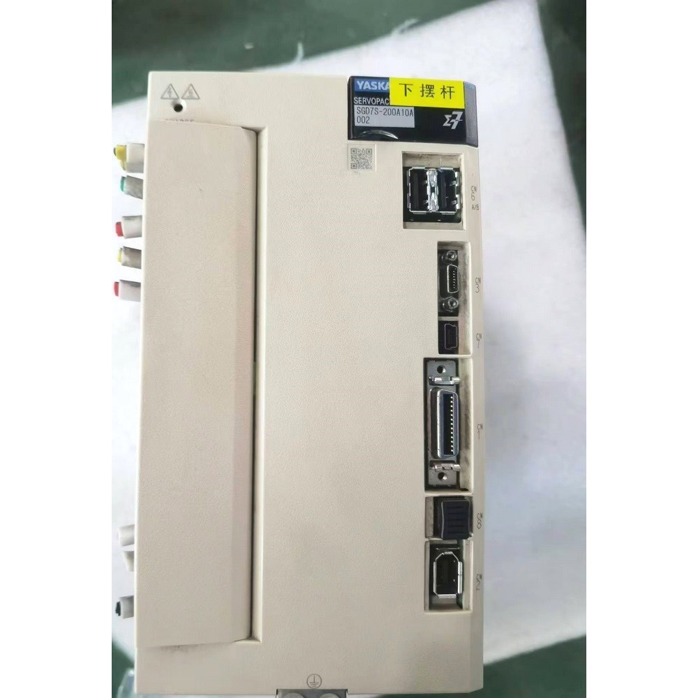 SGD7S-200A10A002安川伺服驱动器成色漂 议价