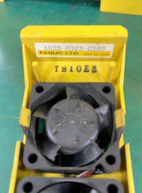 A02B-0303-C103风扇单元 31i-A上面用 议价
