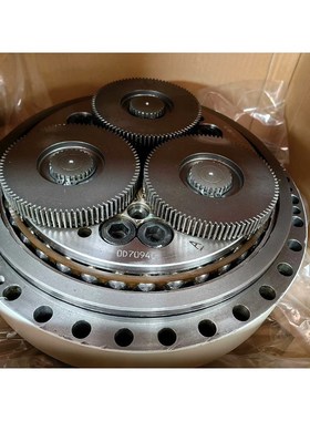 安川MA1900机器人手腕HW0381646-A减速机B轴 议价