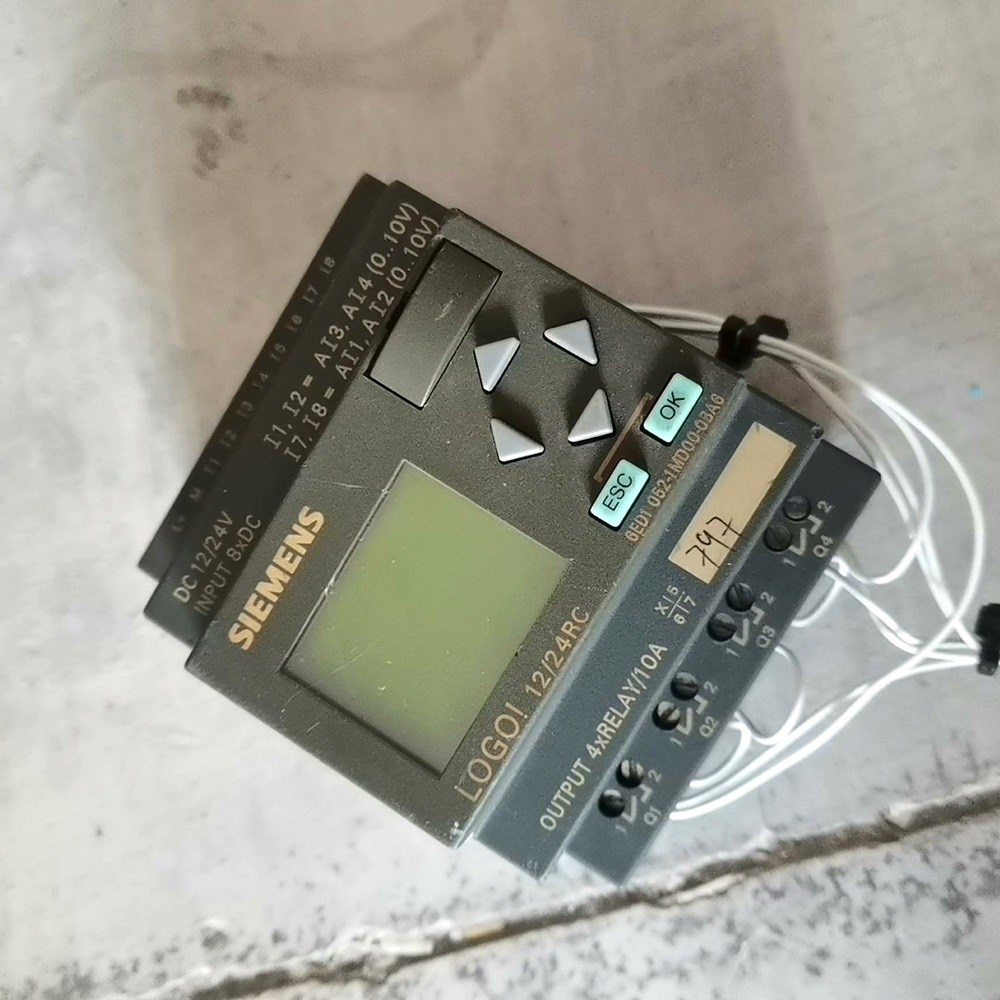 件西门6ED1 052-1MD00-0BA6 实物如图 议价